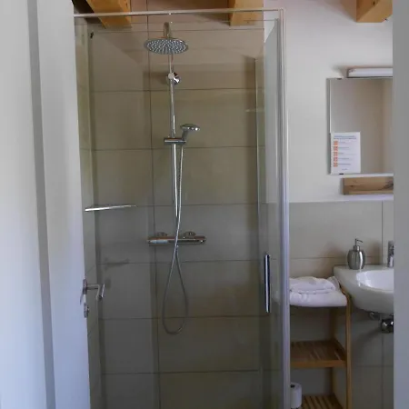 בית הארחה & Cafe Schlupfwinkel זאלם