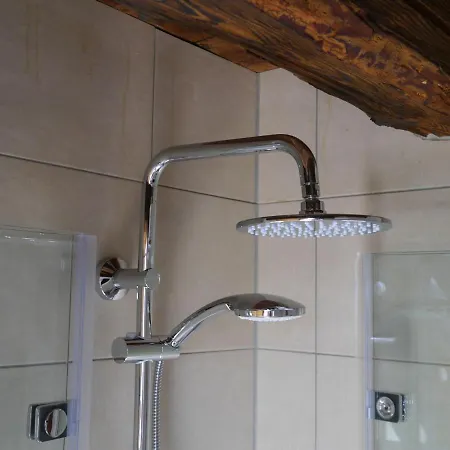 & Cafe Schlupfwinkel