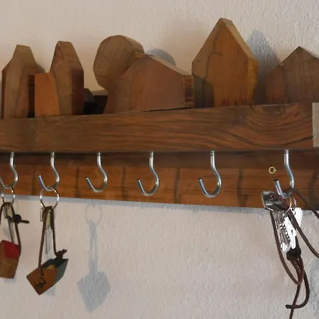 & Cafe Schlupfwinkel