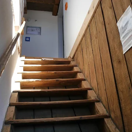 & Cafe Schlupfwinkel