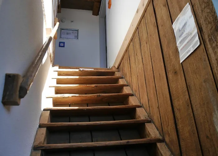 & Cafe Schlupfwinkel